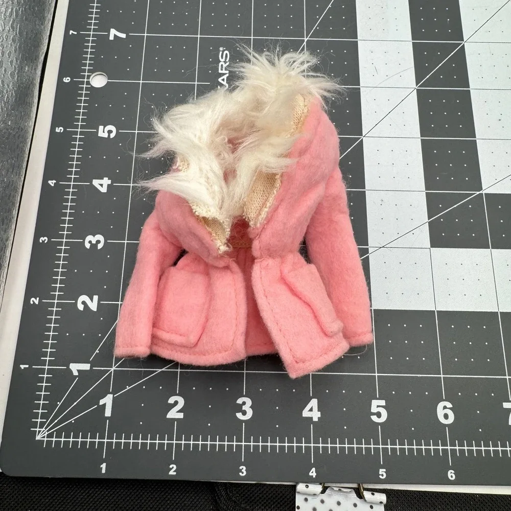 Barbie‎ Vintage Pink Felt Jacket Doll Clothes 11.5 Inch Pink Faux Fur Trim Coat